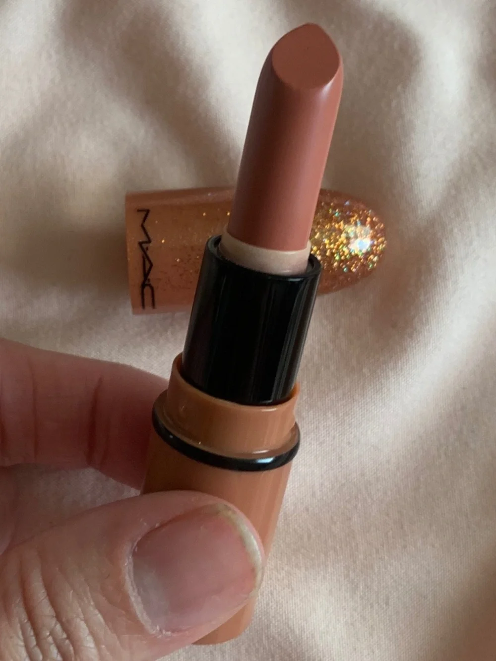 New! MAC Mini Matte Lipstick - Kinda Sexy